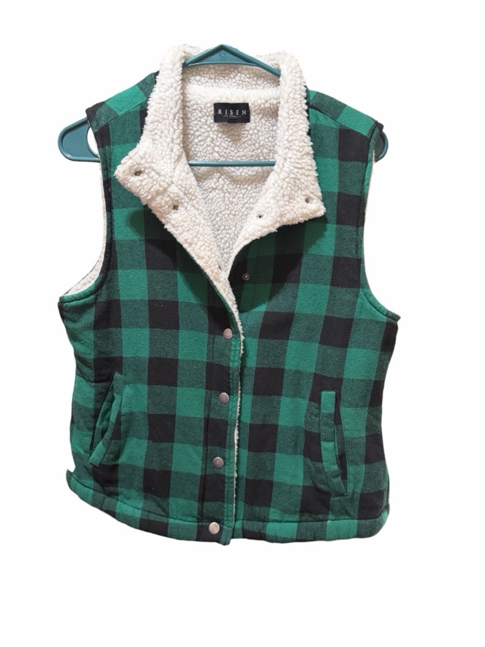Risen Los Angeles Plaid Sherpa-Lined Vest in Green and Black - Picture 2 of 6